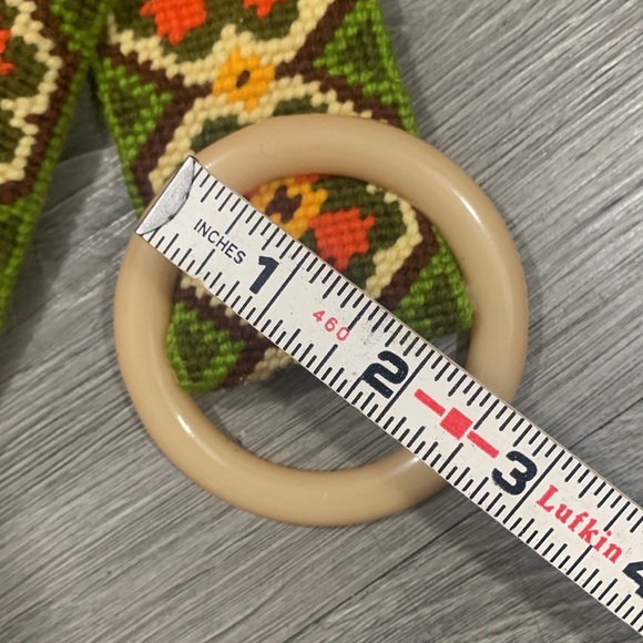 70’s Vintage Boho Hand Sewn Cross Stitch Floral Belt Size S - Picture 6 of 9